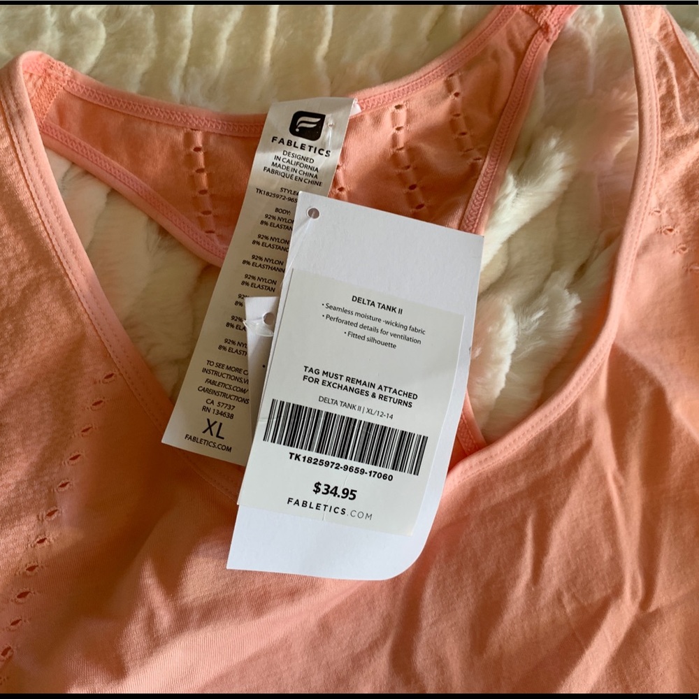 Fabletics Bundle - Picture 6 of 8